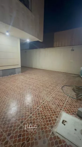 فيلا للإيجار في شارع الفاخرة, حي عكاظ, مدينة الرياض, منطقة الرياض صورة 4