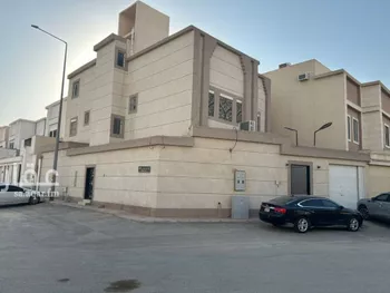 فيلا للبيع في شارع محمد بن محمد النويري, حي الرمال, مدينة الرياض, منطقة الرياض