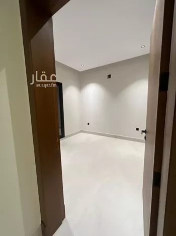 فيلا للبيع في شارع عبيدالله بن أبي المعالي, حي العارض, مدينة الرياض, منطقة الرياض صورة 3