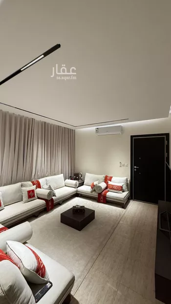 فيلا للبيع في شارع أبي الغنائم الكتان, حي مطار الملك خالد الدولي, مدينة الرياض, منطقة الرياض صورة 2