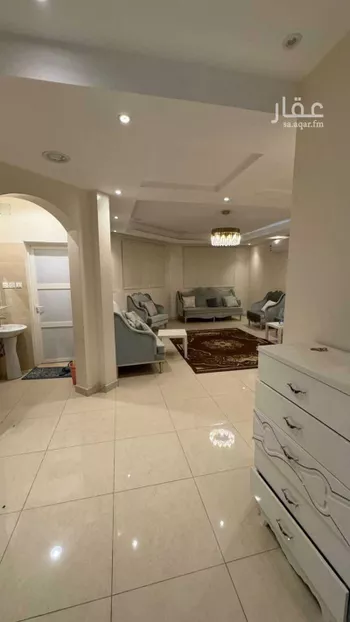 شقة للإيجار في شارع عبيد بن زيد بن العجلان, حي الياسمين, مدينة حائل, منطقة حائل صورة 2
