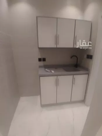 شقة للإيجار في شارع المصانع, حي الحمراء, مدينة الرياض, منطقة الرياض صورة 3
