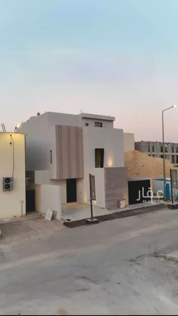 دور للبيع في شارع الأمير خالد بن بندر بن عبدالعزيز ، حي العارض ، الرياض ، منطقة الرياض