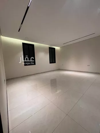 فيلا للبيع في شارع احمد بن يوسف, حي الرمال, مدينة الرياض, منطقة الرياض صورة 2
