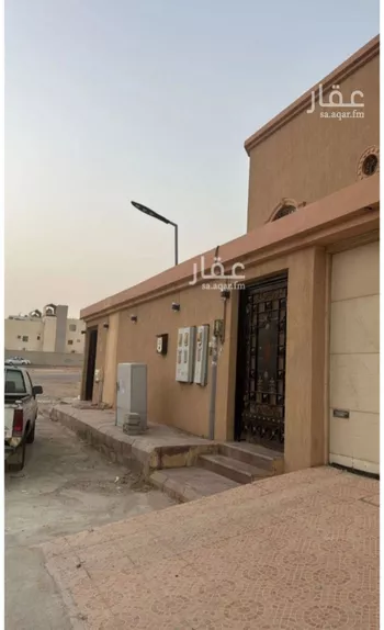 فيلا للبيع في شارع رقم 391, حي ظهرة لبن, مدينة الرياض, منطقة الرياض
