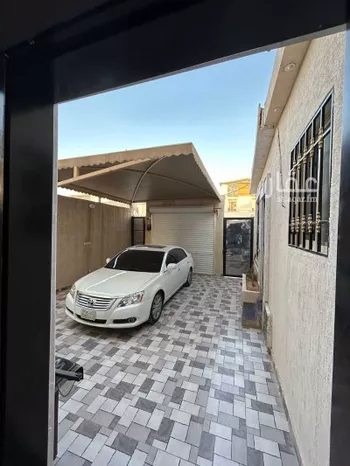 فيلا للإيجار في شارع الرداع ، حي عكاظ ، الرياض ، منطقة الرياض صورة 2