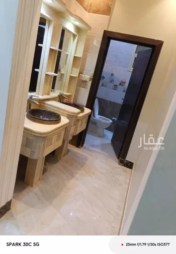 فيلا للإيجار في شارع حسين الجزيري, حي المهدية, مدينة الرياض, منطقة الرياض صورة 2