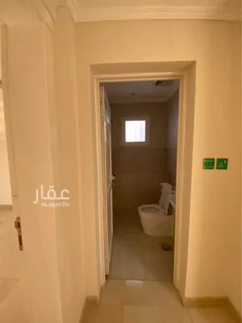 فيلا للإيجار في شارع محمد الفاتح, حي الراكة الجنوبية, مدينة الخبر, المنطقة الشرقية صورة 3