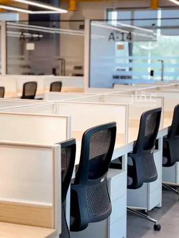 مكتب تجاري للإيجار في شارع الملك عبدالعزيز ابن عبدالرحمن سعود الفرعي, حي العارض, مدينة الرياض, منطقة الرياض صورة 2