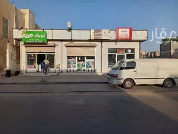 عمارة للبيع في شارع الامير متعب بن عبدالعزيز, حي العزيزية, مدينة حفر الباطن, المنطقة الشرقية