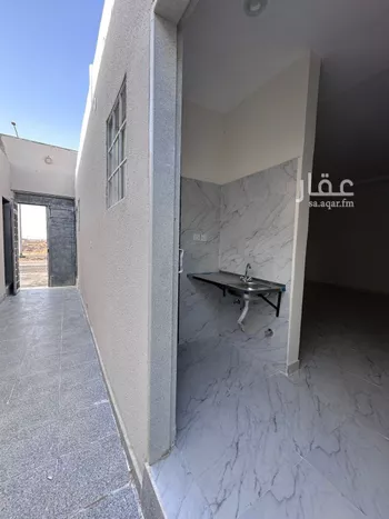 غرفة للإيجار في شارع عبدالملك بن عمر بن عبدالعزيز, حي الرمال, مدينة الرياض, منطقة الرياض