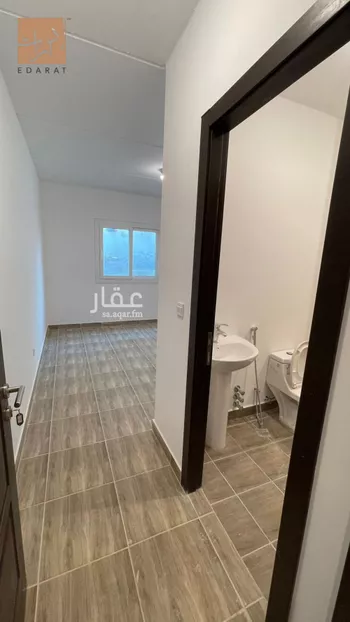 فيلا للبيع في شارع ابن أبي بكر المخزومي, حي مطار الملك خالد الدولي, مدينة الرياض, منطقة الرياض صورة 2