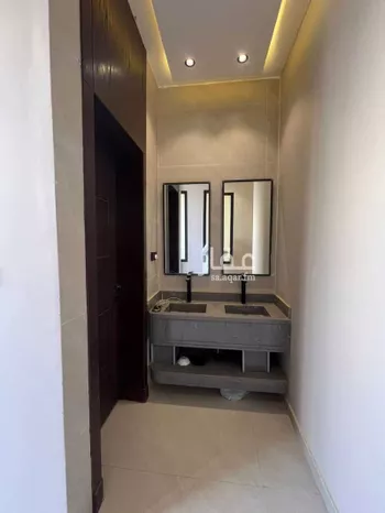 بيت للبيع في شارع الحدباء ، حي الندوة ، الرياض ، منطقة الرياض صورة 3