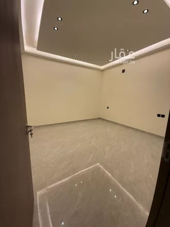 دور للبيع في شارع القلاع, حي بدر, مدينة الرياض, منطقة الرياض صورة 5