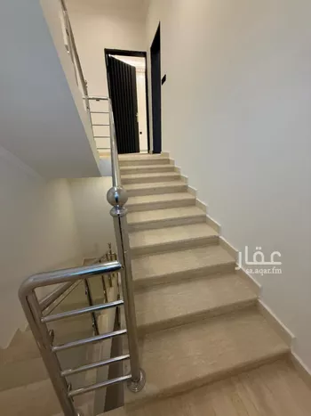 دور للبيع في شارع القلاع, حي بدر, مدينة الرياض, منطقة الرياض صورة 4
