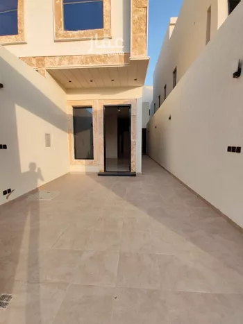 دور للبيع في شارع ابن شبه, حي الجنادرية, مدينة الرياض, منطقة الرياض صورة 2