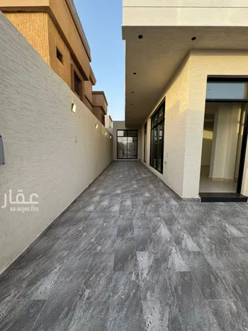 فيلا للبيع في شارع خالد الوقار, حي الملك فيصل, مدينة الرياض, منطقة الرياض صورة 4