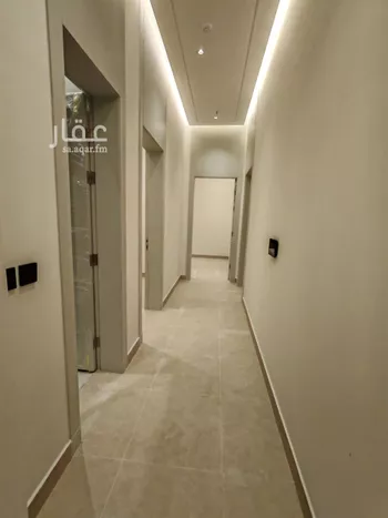 شقة للبيع في شارع محمد بن عبد الله البرقي, حي المونسية, مدينة الرياض, منطقة الرياض صورة 3