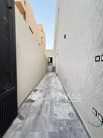 شقة للبيع في شارع الغدق, حي إشبيلية, مدينة الرياض, منطقة الرياض صورة 2