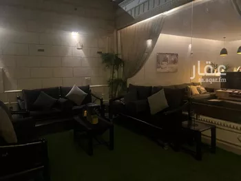 فيلا للبيع في شارع حفصة بنت عمر, حي الروضة, مدينة الرياض, منطقة الرياض صورة 2
