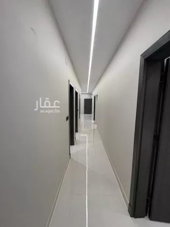 شقة للبيع في شارع ابي القاسم, حي الإسكان, مدينة صامطه, منطقة جازان صورة 2