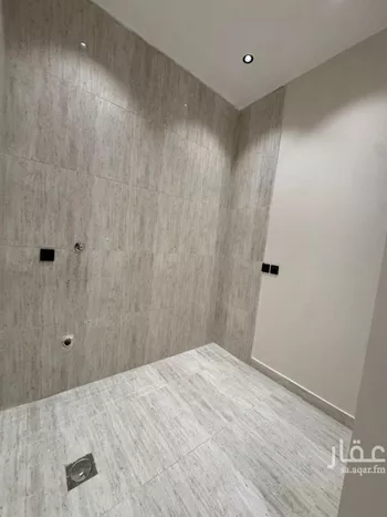 شقة للبيع في شارع شارع الامير بندر بن عبد العزيز, حي المحمدية 2, مدينة جازان, منطقة جازان صورة 3