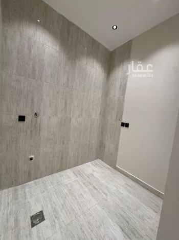 شقة للبيع في شارع شارع الامير بندر بن عبد العزيز, حي المحمدية 2, مدينة جازان, منطقة جازان صورة 3