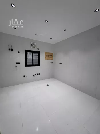 شقة للبيع في شارع شارع الامير بندر بن عبد العزيز, حي المحمدية 2, مدينة جازان, منطقة جازان صورة 5