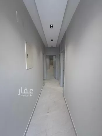 شقة للبيع في شارع شارع الامير ناصر بن عبد العزيز, حي الرحاب 1, مدينة جازان, منطقة جازان صورة 2