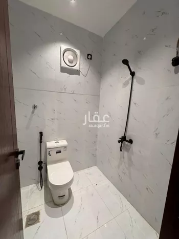 شقة للبيع في شارع خالد بن الوليد, حي الشاطئ, مدينة جازان, منطقة جازان صورة 4