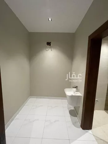 شقة للبيع في شارع الحكم بن عمرو, حي الرحاب 1, مدينة جازان, منطقة جازان صورة 3