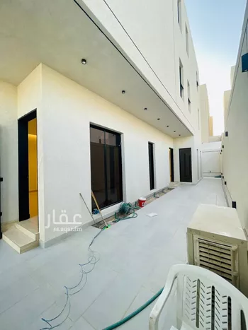 فيلا للبيع في شارع تقى الدين التميمى, حي المهدية, مدينة الرياض, منطقة الرياض صورة 4