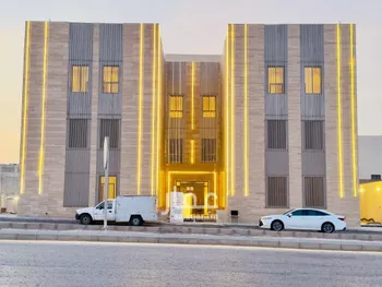 شقة للبيع في شارع عمير بن سنان بن عرفطة, حي المهدية, مدينة الرياض, منطقة الرياض صورة 2