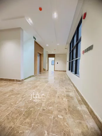 عمارة للبيع في شارع عمير بن سنان بن عرفطة, حي المهدية, مدينة الرياض, منطقة الرياض صورة 5