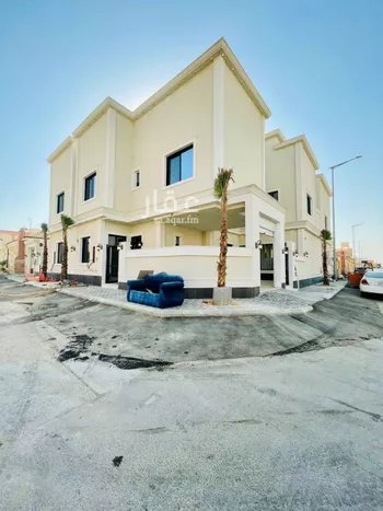 فيلا للبيع في شارع الميفا, حي ظهرة لبن, مدينة الرياض, منطقة الرياض صورة 2