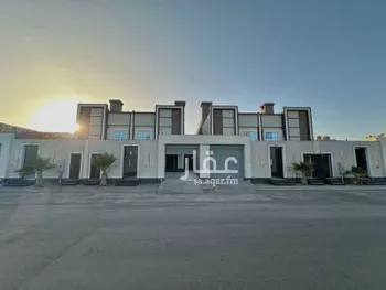 فيلا للبيع في شارع عبدالله الهذلي, حي الياقوت, مدينة جدة, منطقة مكة المكرمة