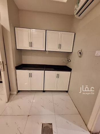 شقة للإيجار في شارع الشيخ حسن بن حسين بن علي, حي الخليج, مدينة الرياض, منطقة الرياض صورة 2