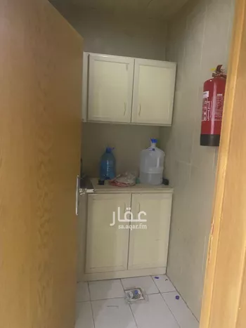 مكتب تجاري للإيجار في شارع الامير فهد بن ابراهيم ال سعود, حي الملز, مدينة الرياض, منطقة الرياض صورة 5