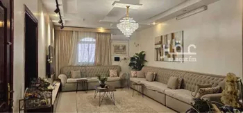 عمارة للبيع في شارع نضرة بن اكتم الخزاعي ، حي العزيزية ، المدينة المنورة ، منطقة المدينة المنورة صورة 2