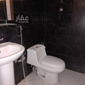 شقة للإيجار في شارع بحر العرب, حي إشبيلية, مدينة الرياض, منطقة الرياض صورة 3