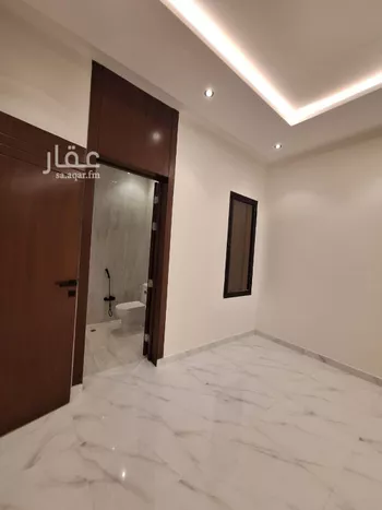 دور للبيع في شارع حسان بن قيس, حي بدر, مدينة الرياض, منطقة الرياض صورة 4