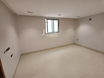 فيلا للبيع في شارع حسين الأبريقي, حي عكاظ, مدينة الرياض, منطقة الرياض صورة 2
