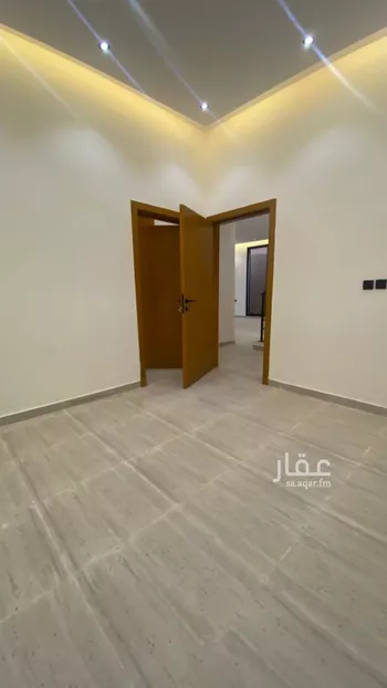 فيلا للبيع في شارع حيرة, حي عكاظ, مدينة الرياض, منطقة الرياض صورة 2