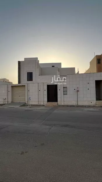 فيلا للبيع في شارع الوليد ابن عطاء, حي الأخضر, مدينة بريده, منطقة القصيم صورة 2