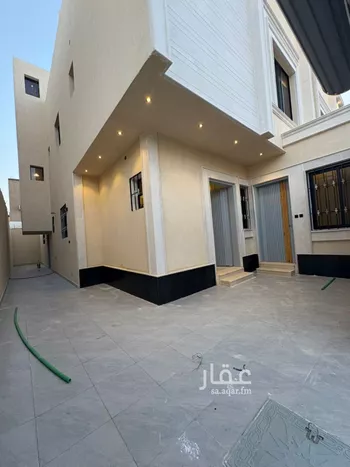 فيلا للبيع في شارع وادي السباع, حي العريجاء الغربي, مدينة الرياض, منطقة الرياض صورة 2