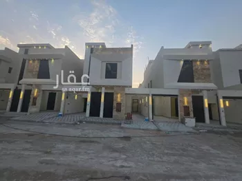 دور للبيع في شارع الحاتمي, حي ديراب, مدينة الرياض, منطقة الرياض
