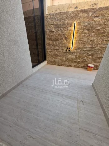 دور للبيع في شارع أحمد بن مانع, حي بدر, مدينة الرياض, منطقة الرياض صورة 4