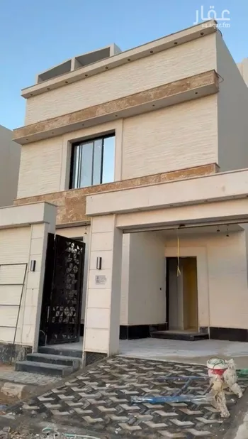 فيلا للبيع في شارع عبداللطيف المبارك, حي عكاظ, مدينة الرياض, منطقة الرياض