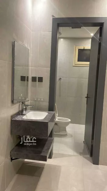 فيلا للإيجار في شارع عبدالله بن علي العمودي, حي القيروان, مدينة الرياض, منطقة الرياض صورة 3