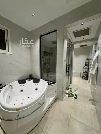 فيلا للبيع في شارع السراج, حي الحمراء, مدينة الرياض, منطقة الرياض صورة 5